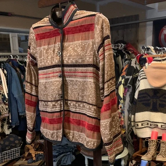 Women's Multicolor Patterned Jacket - Picture 5 of 8